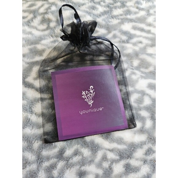 New Younique Yellow Presenter Status Charm with Black Organza Bag - Picture 2 of 2